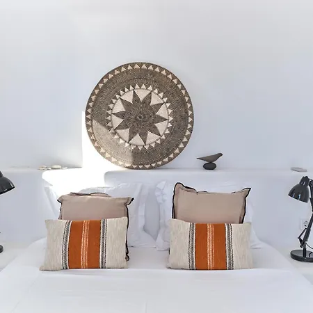 Iokasti Luxury With Private Pool & Sea Views-12 Guests וילה