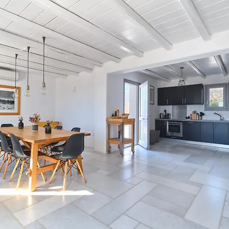 Iokasti Luxury With Private Pool & Sea Views-12 Guests Drios