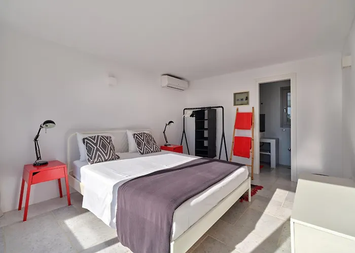 Iokasti Luxury With Private Pool & Sea Views-12 Guests * Drios